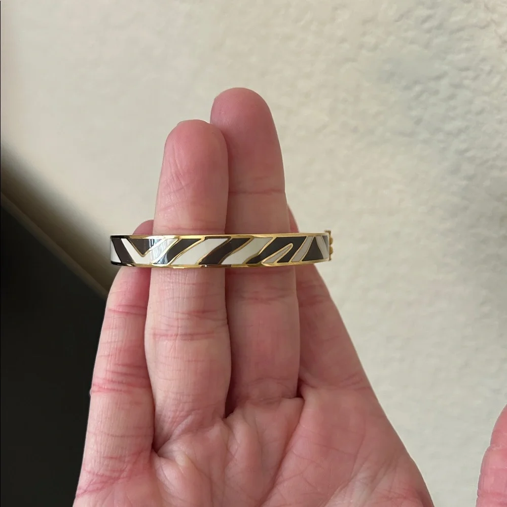 Tory Burch Zebra Print Kira Enamel 7mm Gold Hinge Bracelet Style #153654 NWT